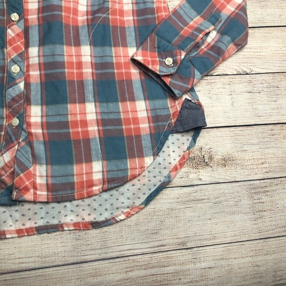 Dylan Plaid Long Sleeve Button Down Shirt Size S - Picture 2 of 6